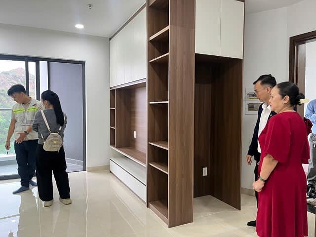 Hình ảnh nghiệm thu cho khách hàng tại căn hộ